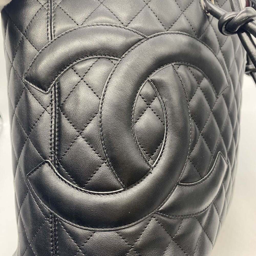 CHANEL Black Shoulder Bag - Picture 16 of 16